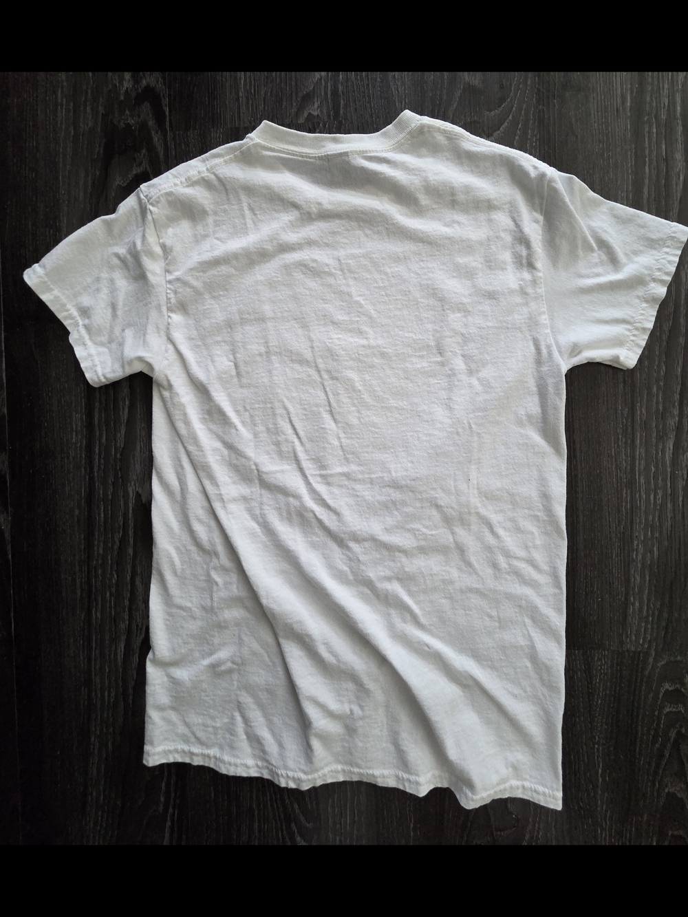 Gildan White Heavy Cotton Tee with Black Print Peek - Picture 2 of 4